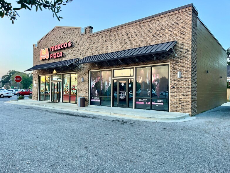 More Photos Of 100 N Florida St, Mobile Unknown For Lease