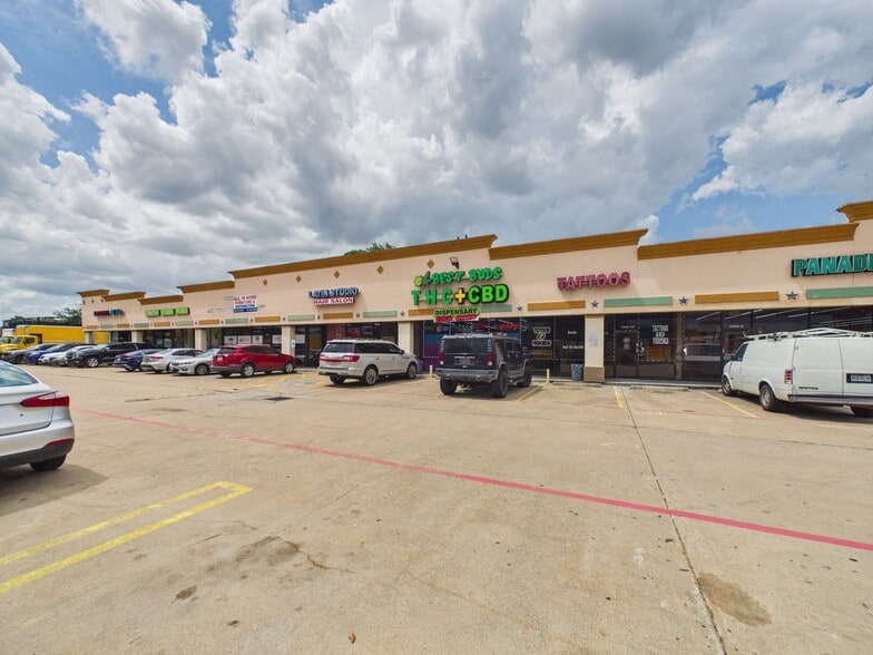 Primary Photo Of 17602 W Little York Rd, Houston General Retail For Lease