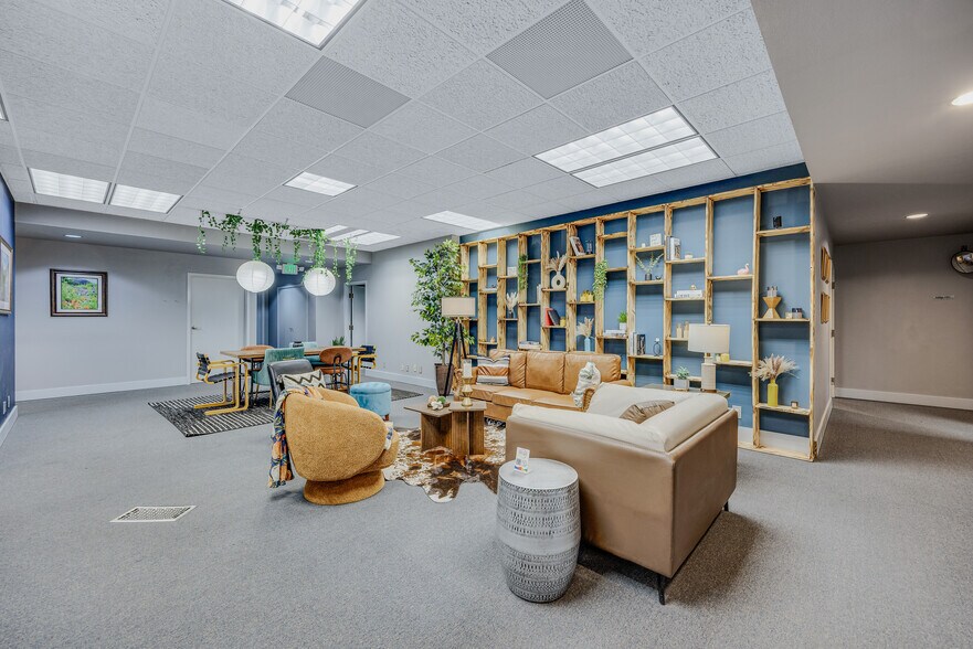 More Photos Of 2301 E Pikes Peak Ave, Colorado Springs Coworking Space