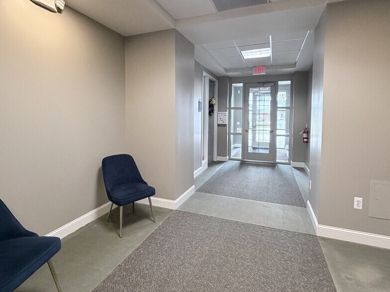 More Photos Of 1310 S Main St, Ann Arbor Medical For Sale
