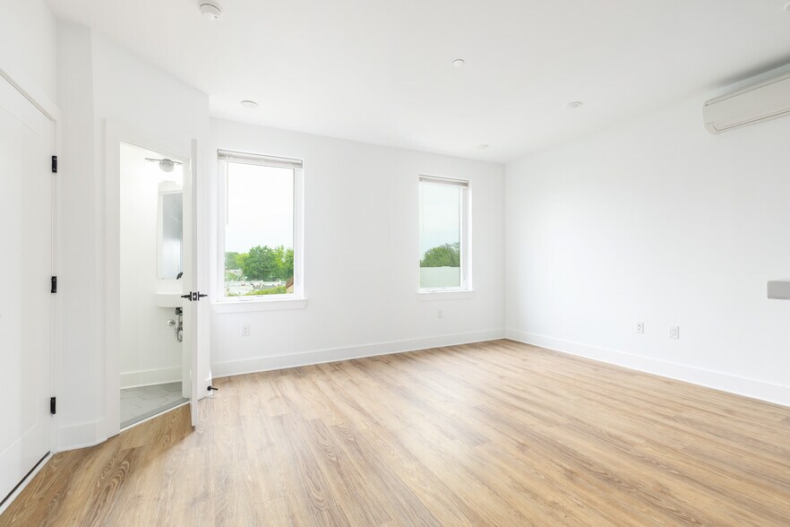 More Photos Of 85 E Sharpnack St, Philadelphia Apartments For Sale