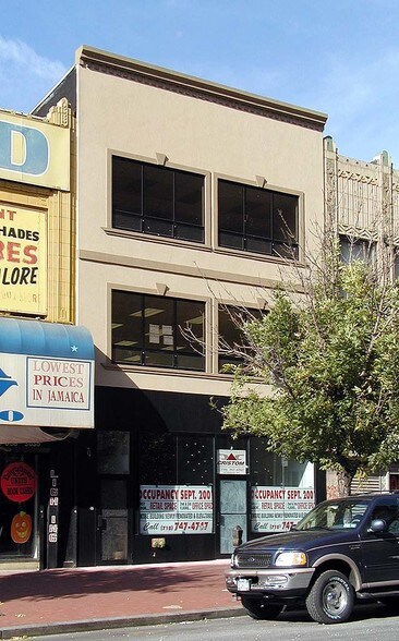 More Photos Of 153-17 Jamaica Ave, Jamaica Office For Lease