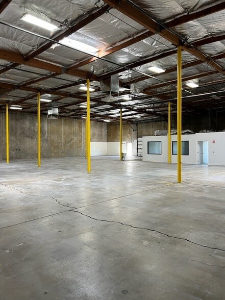 More Photos Of 34 N 45th Ave, Phoenix Unknown For Lease