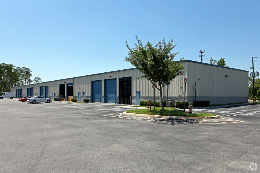 More Photos Of 1460 N Goldenrod Rd, Orlando Unknown For Lease