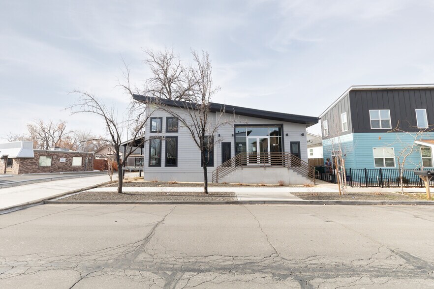 More Photos Of 1071 Haskell St, Reno Office For Sale