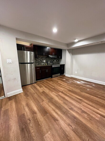 More Photos Of 4649 Hillside Rd SE, Washington Apartments For Sale