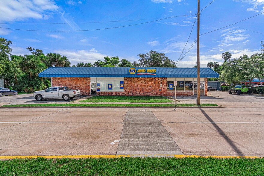 More Photos Of 4651 S Ridgewood Ave, Port Orange Auto Repair For Sale