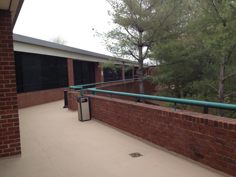 More Photos Of 1101 Mercantile Ln, Largo Office For Lease