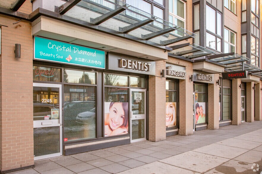 More Photos Of 2245-2261 Kingsway, Vancouver Storefront For Sale