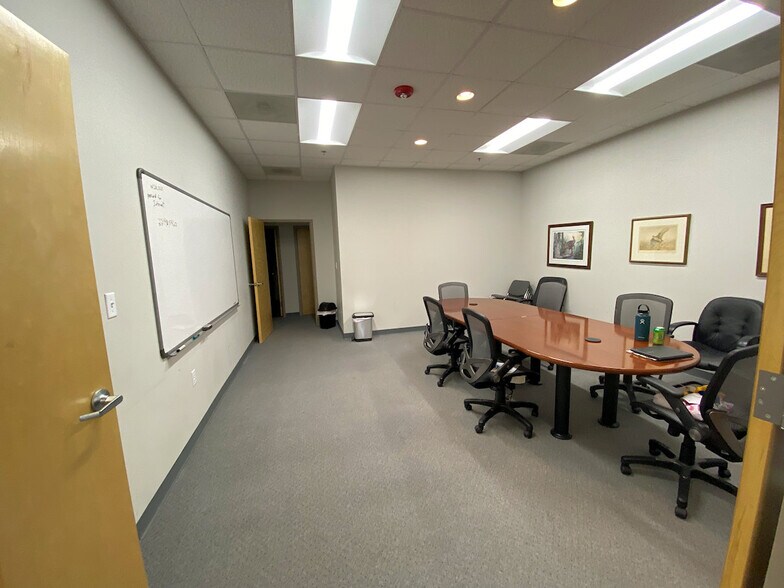 More Photos Of 200 Overhill Dr, Mooresville Light Manufacturing For Lease