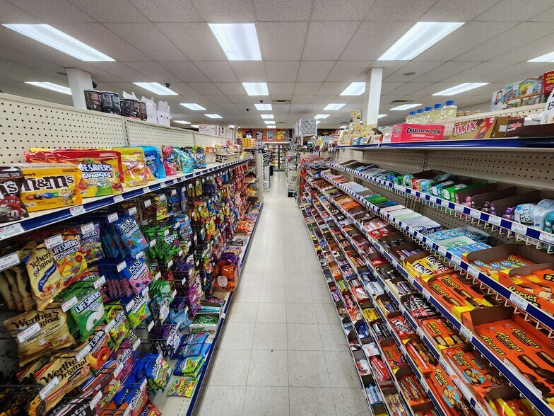 More Photos Of 2410 Rushton Rd, Central Lake Convenience Store For Sale