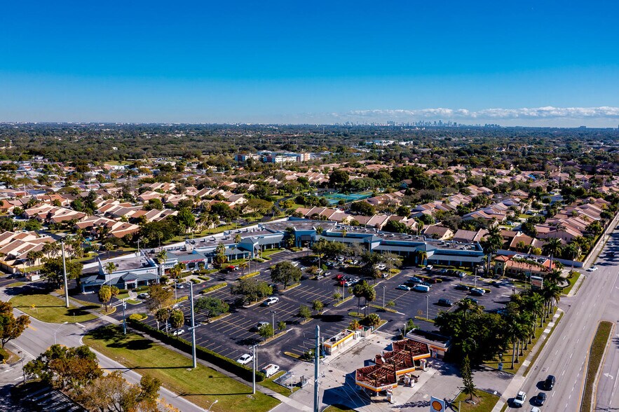 More Photos Of 11523-11631 N Kendall Dr, Miami Unknown For Lease
