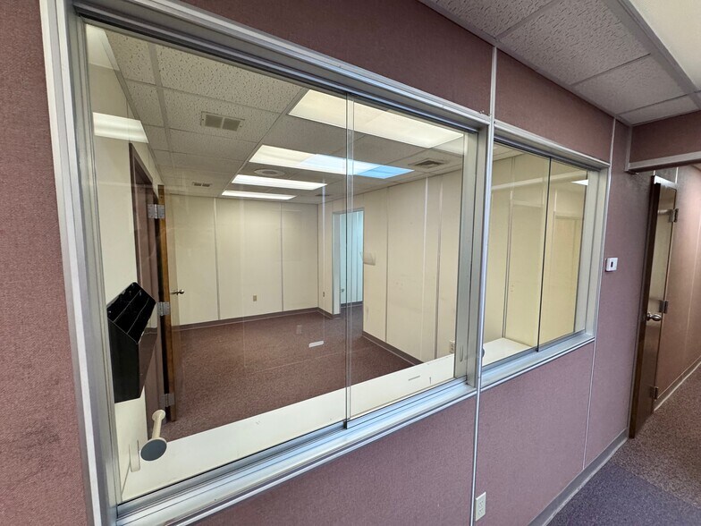 More Photos Of 464 Wolcott Rd, Wolcott Office For Lease