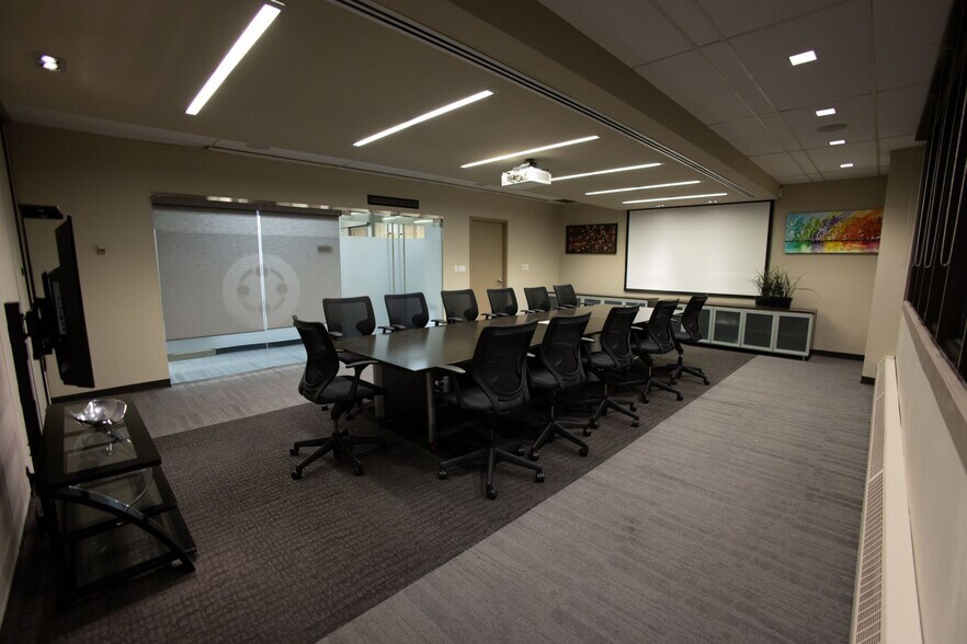 More Photos Of 602 12th Ave SW, Calgary Office For Sale