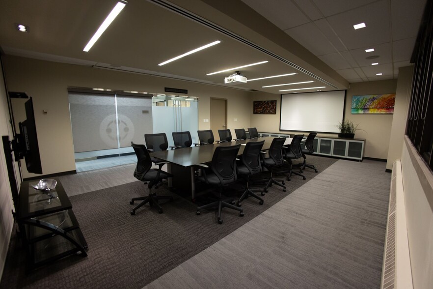 More Photos Of 602 12th Ave SW, Calgary Office For Sale