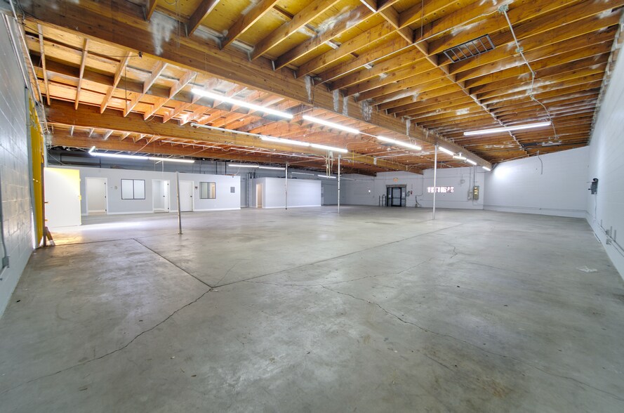 Primary Photo Of 5500 S Santa Fe Ave, Vernon Warehouse For Lease