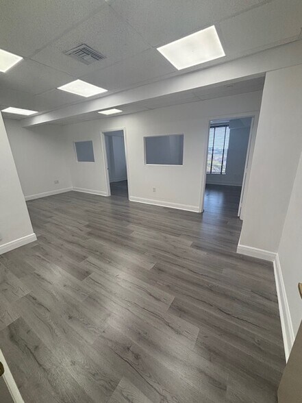 More Photos Of 1920 E Hallandale Beach Blvd, Hallandale Beach Medical For Sale