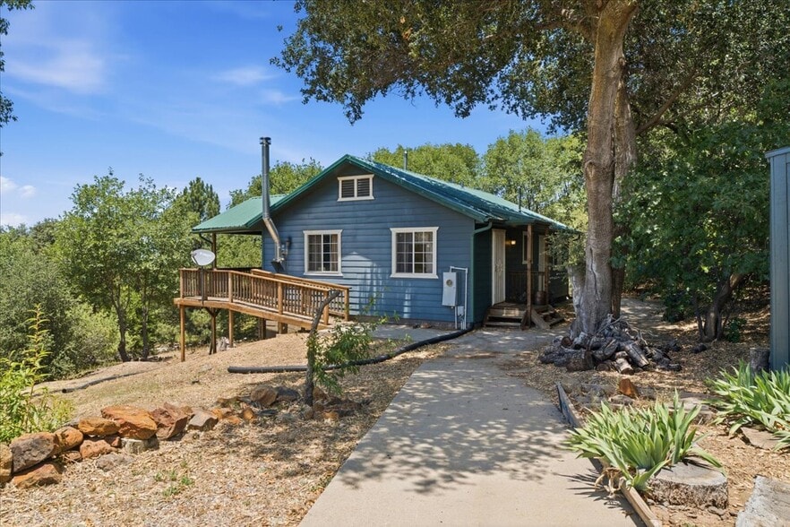More Photos Of 6911 Engineers rd, Julian Multifamily For Sale