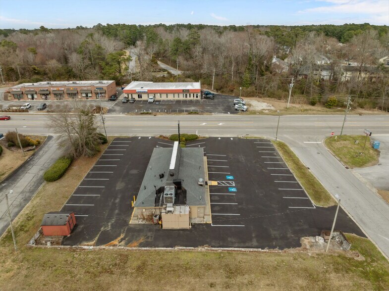 More Photos Of 1301 Gum Branch Rd, Jacksonville Restaurant For Sale