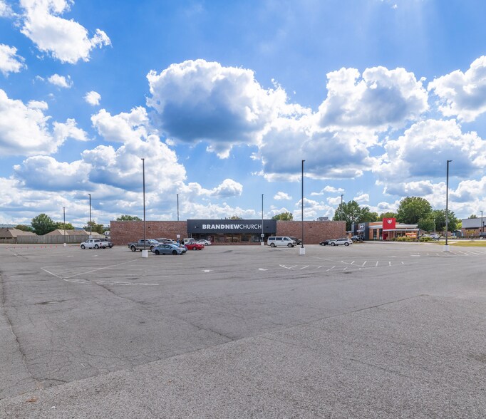Primary Photo Of 271 W Main St, Farmington Freestanding For Sale