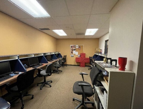 More Photos Of 2916 E Broadway Blvd, Tucson Office For Lease