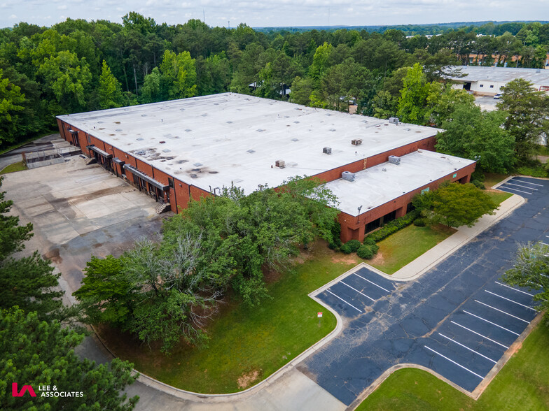 Primary Photo Of 5383 Truman Dr, Decatur Warehouse For Lease