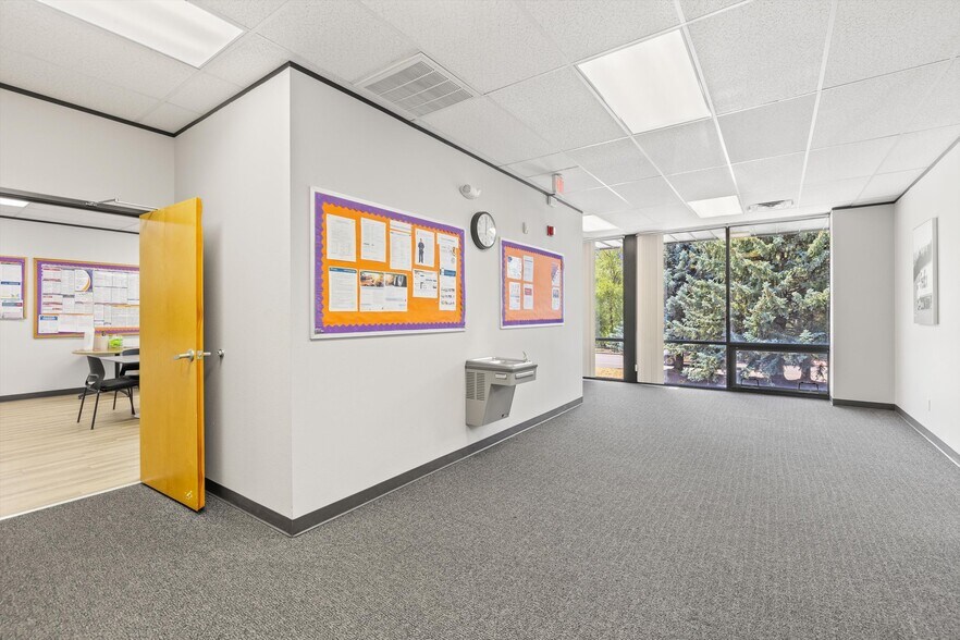 More Photos Of 35 Sunset Dr, Basalt Warehouse For Sale