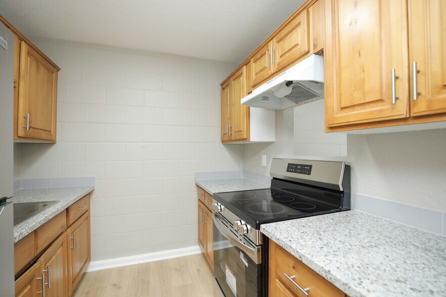 More Photos Of 4217 Sealy St, Galveston Apartments For Sale