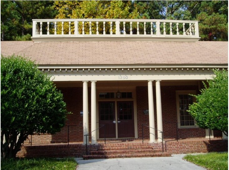 More Photos Of 1750 Old Spring House Ln, Atlanta Unknown For Lease