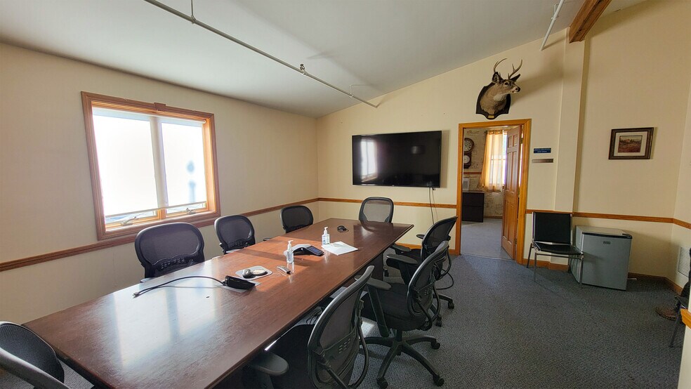 More Photos Of 385 King St, Hanover Warehouse For Lease