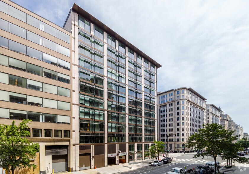 More Photos Of 1155 F St NW, Washington Office For Lease