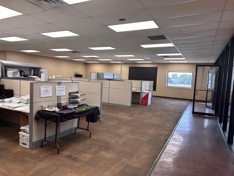 More Photos Of 6420 S Air Depot Blvd, Oklahoma City Manufacturing For Sale