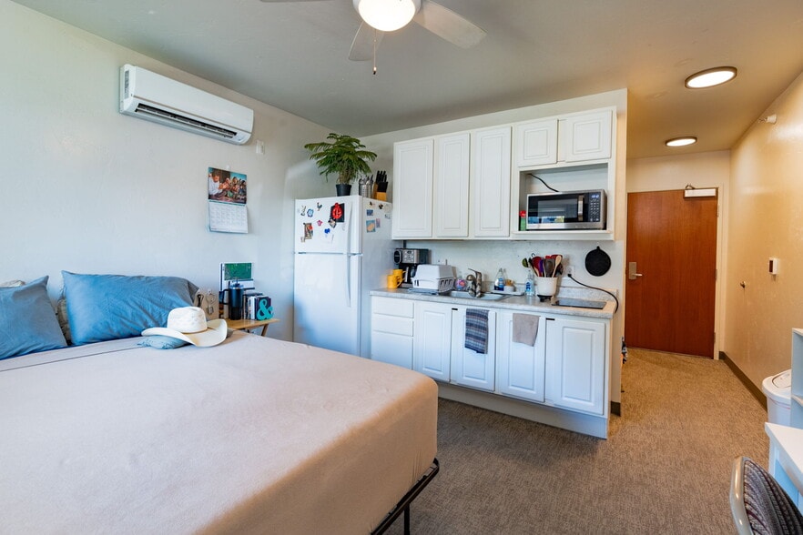 More Photos Of 104 White Ave, Grand Junction Apartments For Sale