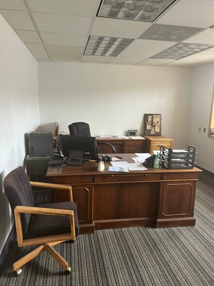 More Photos Of 350 Garfield Ave, Duluth Warehouse For Lease