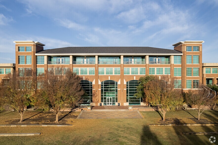 More Photos Of 5100 Legacy Dr, Plano Office For Lease
