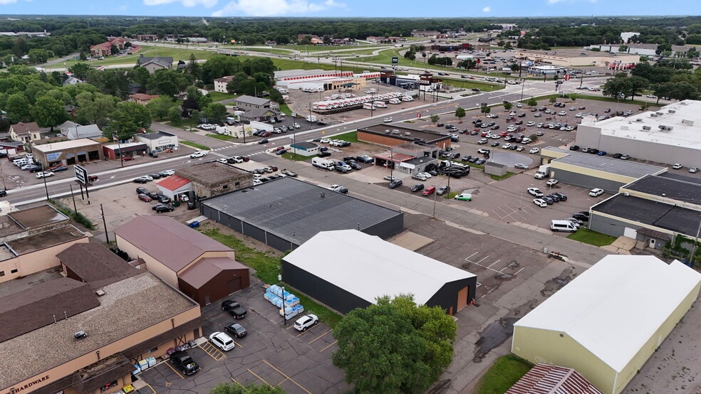 More Photos Of 585 1st St SE, Saint Cloud Warehouse For Sale