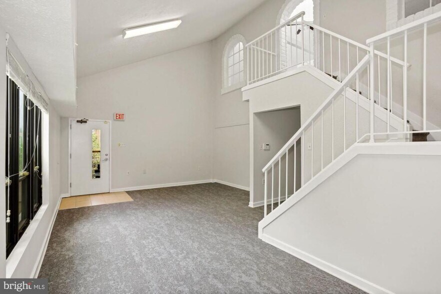 More Photos Of 8569-8573 Sudley Rd, Manassas Medical For Sale