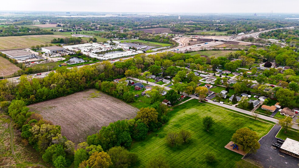 More Photos Of NEC of I-80 & Briggs St, Joliet Land For Lease