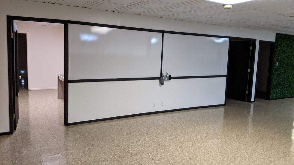 More Photos Of 0 I-35, San Antonio Warehouse For Lease
