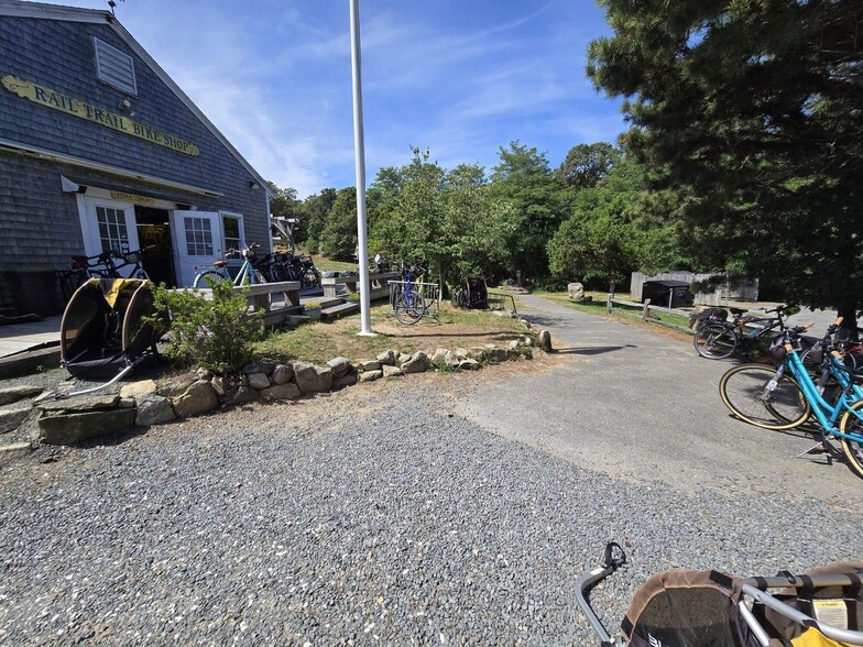 More Photos Of 302 Underpass Rd, Brewster Restaurant For Sale