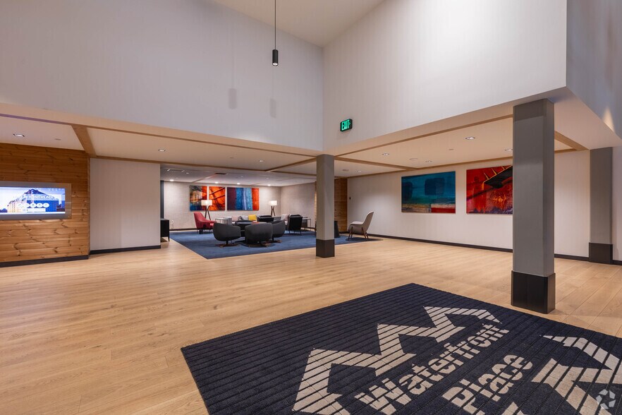 More Photos Of 1001-1011 Western Ave, Seattle Office For Lease