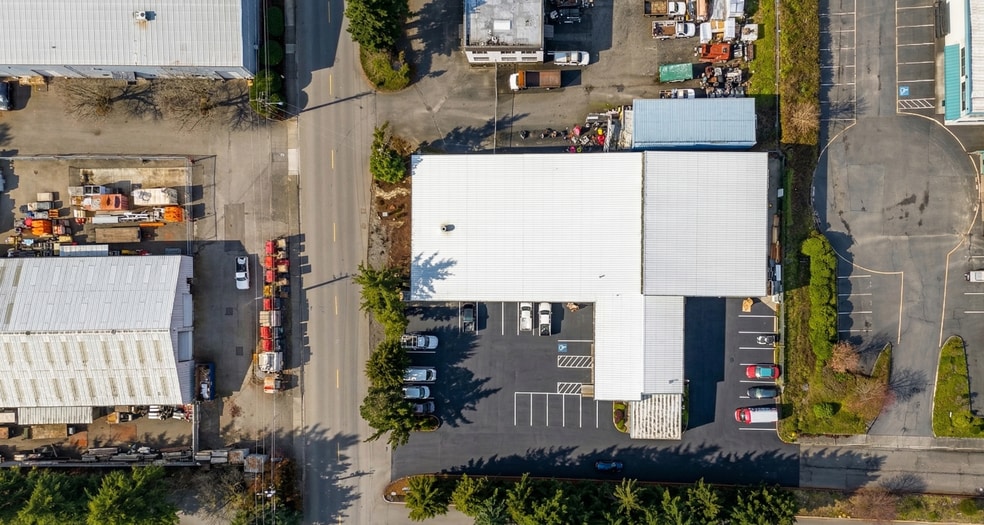 More Photos Of 19628 144th Ave NE, Woodinville Warehouse For Sale