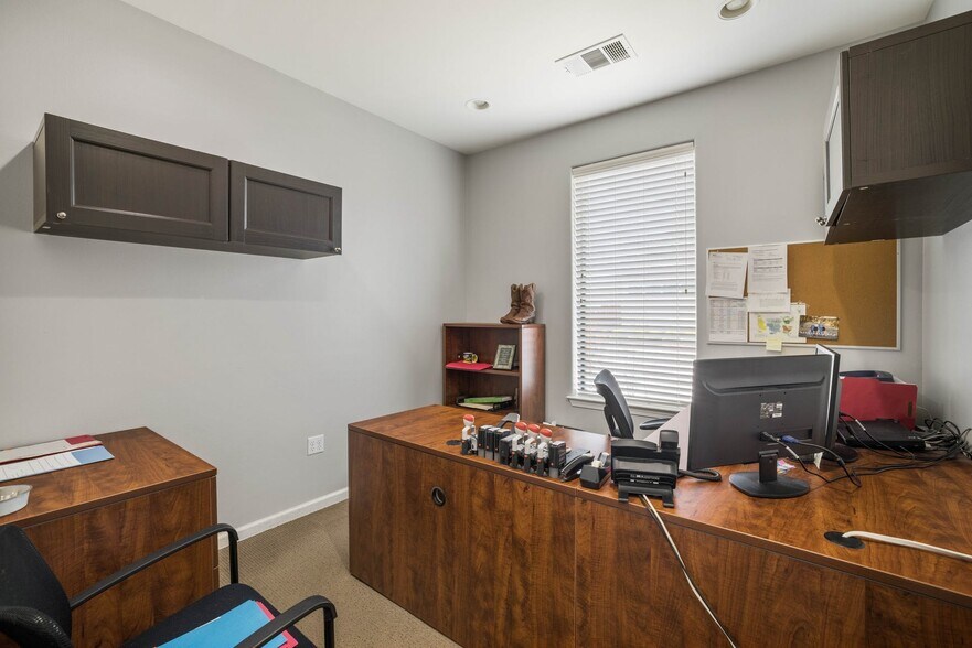 More Photos Of 3009 Glacier Pass, Cedar Park Medical For Lease