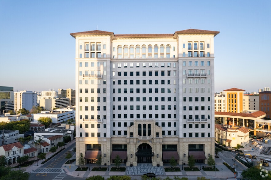 More Photos Of 2811 Ponce de Leon Blvd, Coral Gables Office For Lease