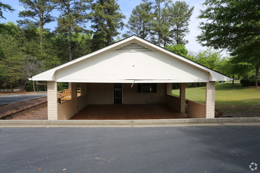 More Photos Of 11075 State Bridge Rd, Alpharetta Office For Lease