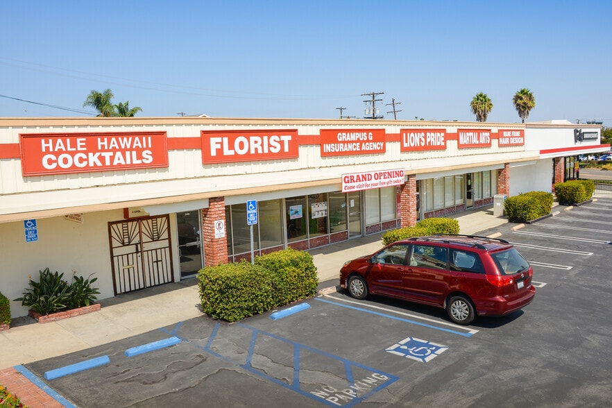 More Photos Of 3100-3160 Pacific Coast Hwy, Torrance Unknown For Lease