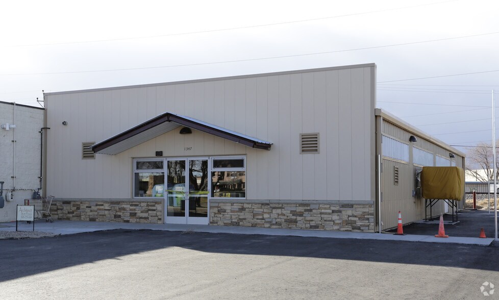 More Photos Of , Longmont General Retail For Sale