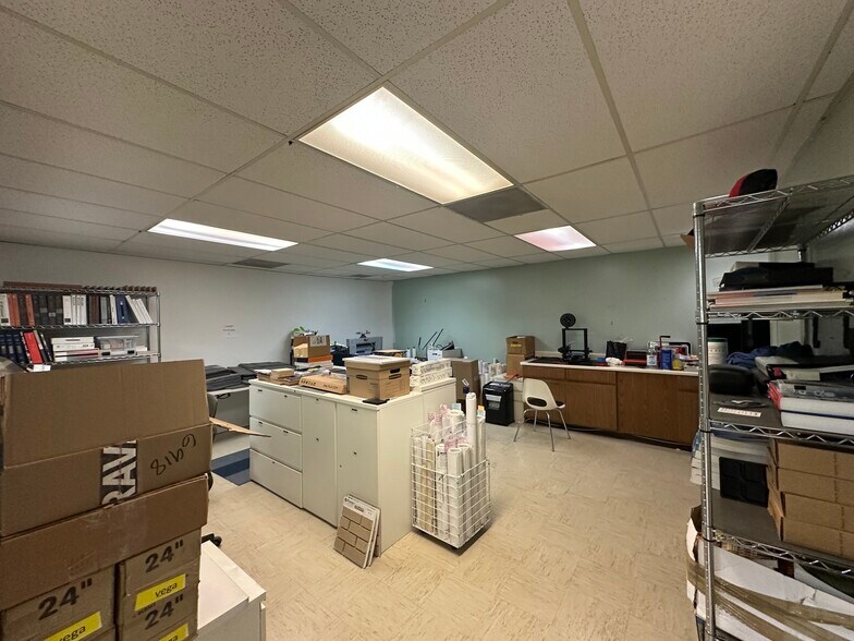 More Photos Of 495 W Cedar Ave, Denver Light Manufacturing For Lease