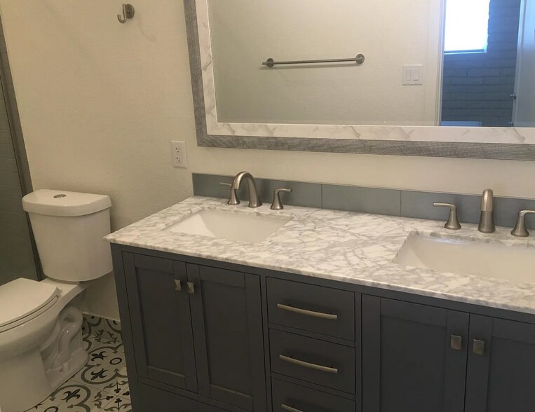 More Photos Of 3338 N 67th St, Scottsdale Multifamily For Sale