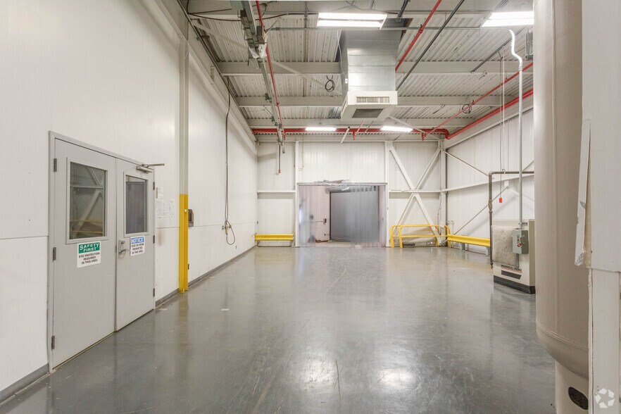 More Photos Of 500 Bic Dr, Milford Warehouse For Lease